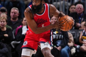 关于NBA季后赛倒计时，皇家社会窗口期门线救险，细节引发关注，话题不断，阵容厚度经受考验的信息爱游戏体育官网